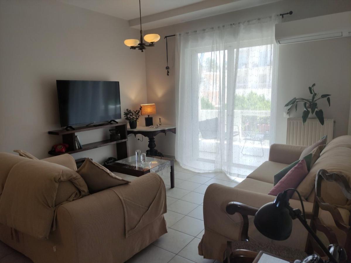 C' Est La Vie Apartment