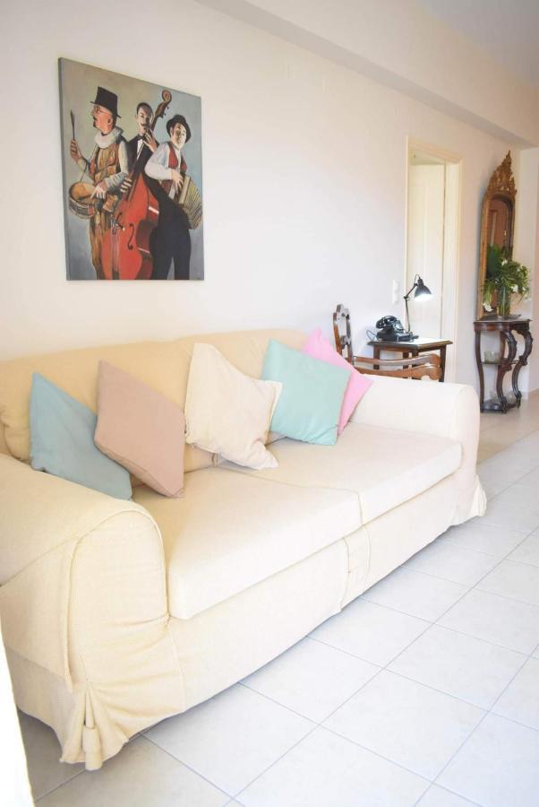 C' Est La Vie Apartment *